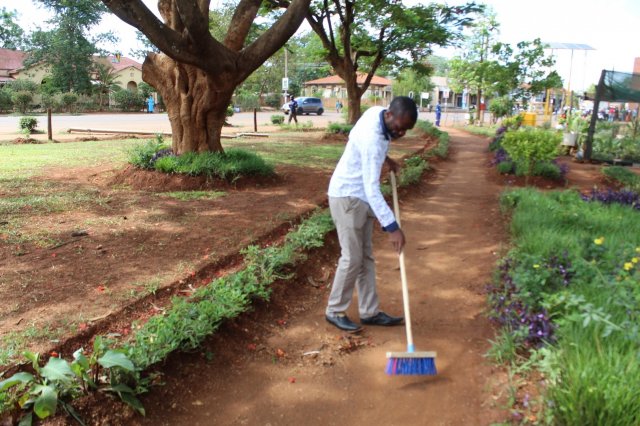 December Clean-Up Day